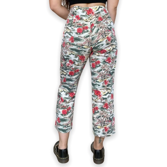 Vintage Hawaiian Print Cropped Pants - Picture 2 of 6